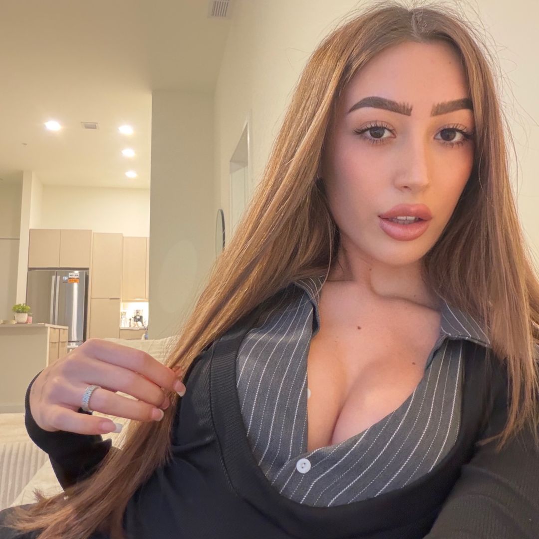 sofiaacarboniofficial